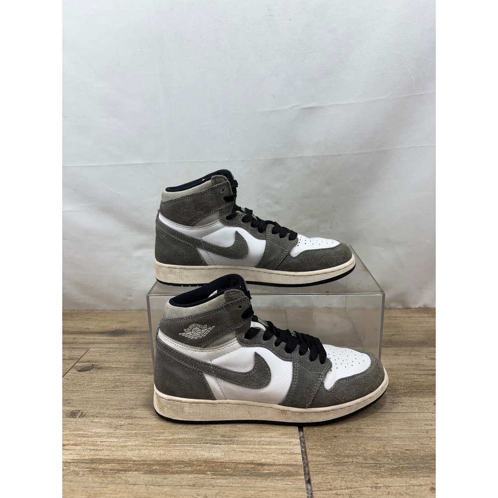 Nike Air Jordan 1 High Smoke Gray Youth Sneakers FD1437-051 Women's 7.5‎ Youth 6